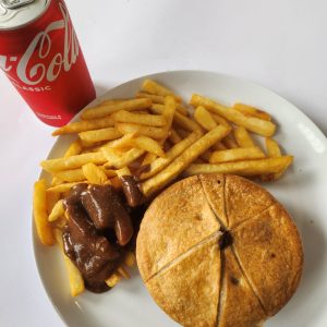 MEAT PIE CHIPS AND GRAVY + 375ML CAN OF DRINK OR COFFEE